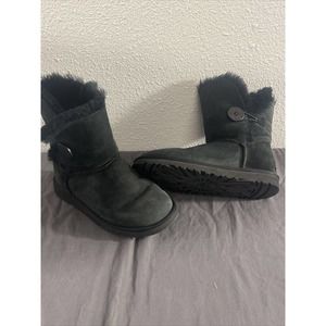Ugg Button Boots Size 6